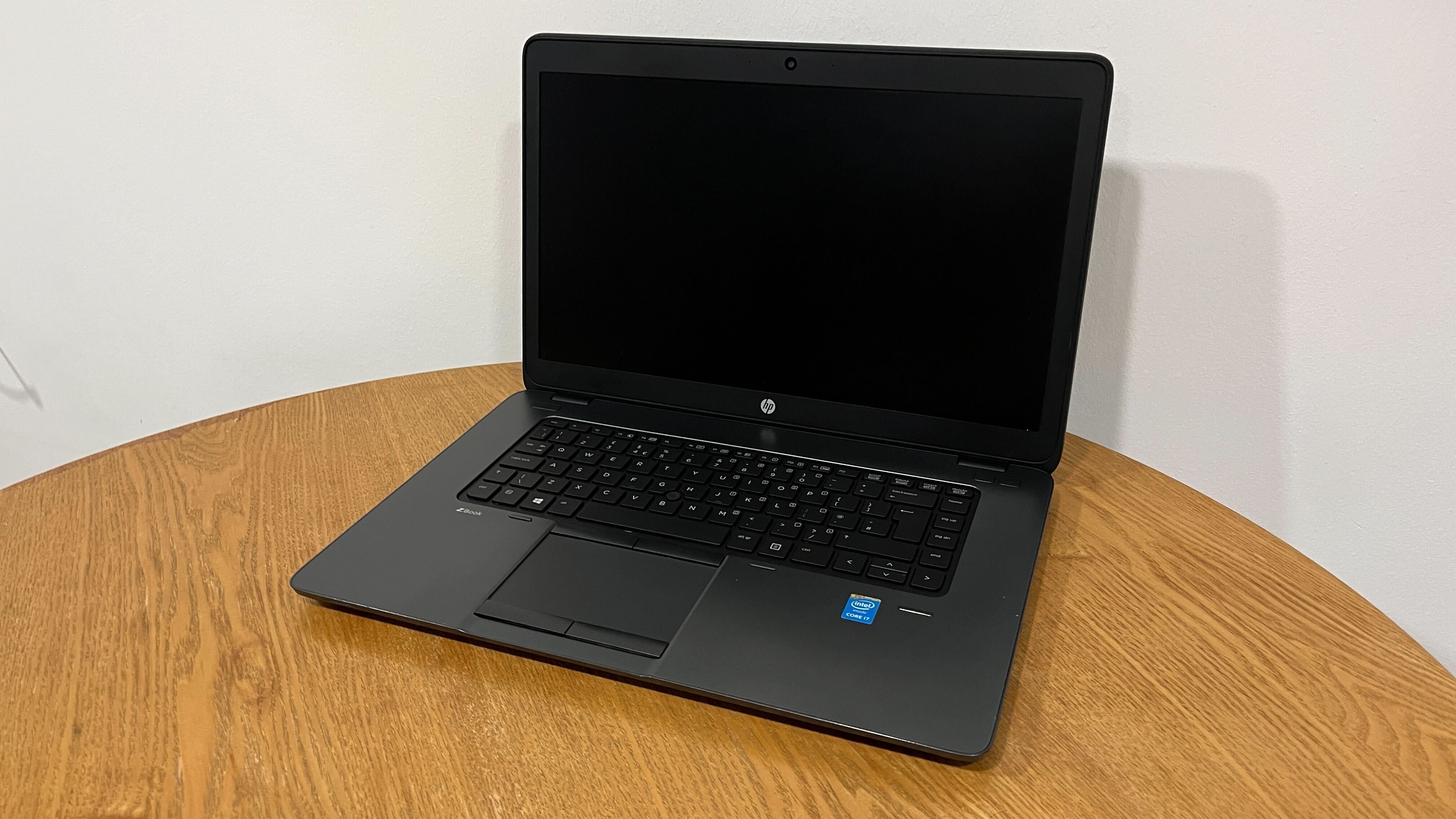 HP ZBook 15u G2 | Intel Core i7 (5th Gen) | 16GB RAM | 512GB SSD | AMD FirePro Graphics | Windows 11