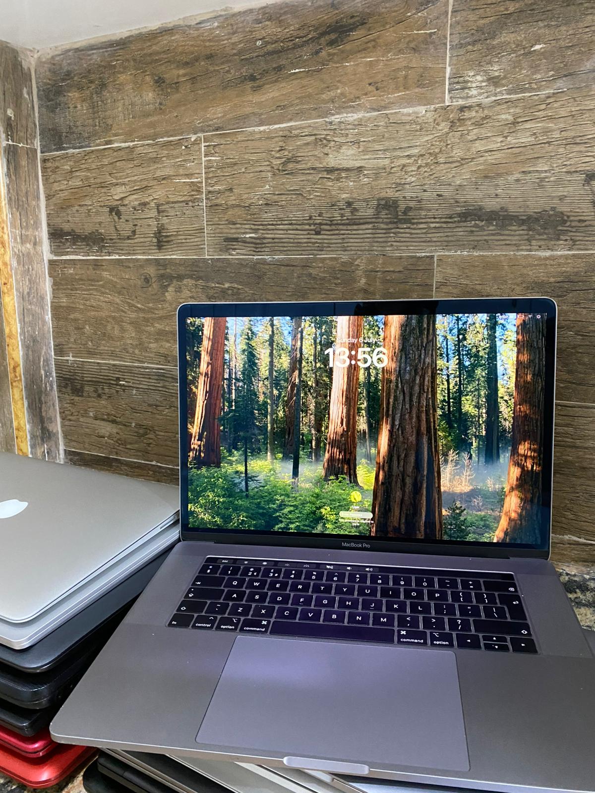 MacBook Pro A2159 (2019) | Intel core i5 8th Gen | 8GB Ram | 256 SSD | 13.3