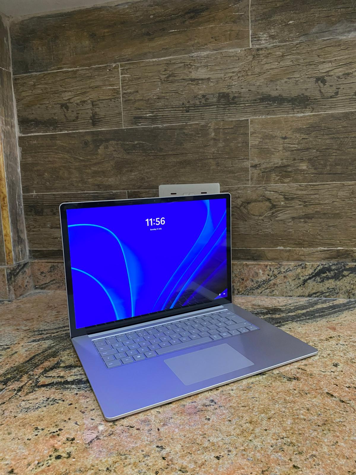 Microsoft Surface Laptop 4 Touchscreen | Intel core i7 11th Gen | 16GB Ram | 512GB NVMe SSD | 13.3" | Win 11